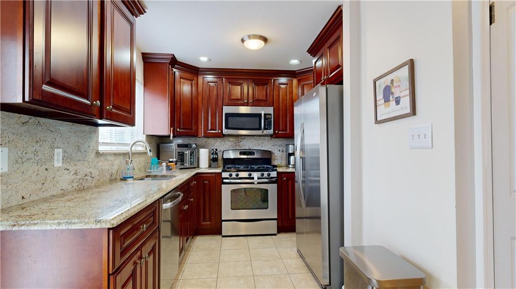 97 Crabtree Avenue Rossville Staten Island NY 10309