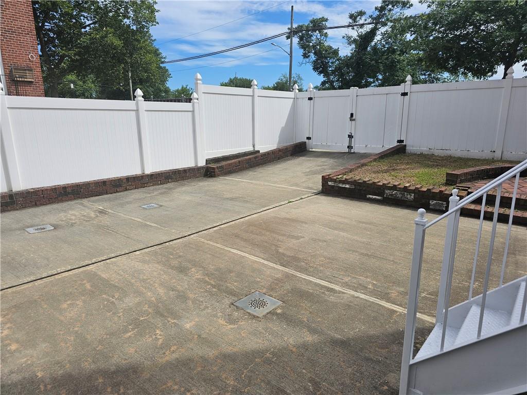 2 Paerdegat 11th Street Canarsie Brooklyn NY 11236