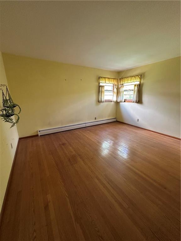205 Penn Avenue Oakwood Staten Island NY 10306