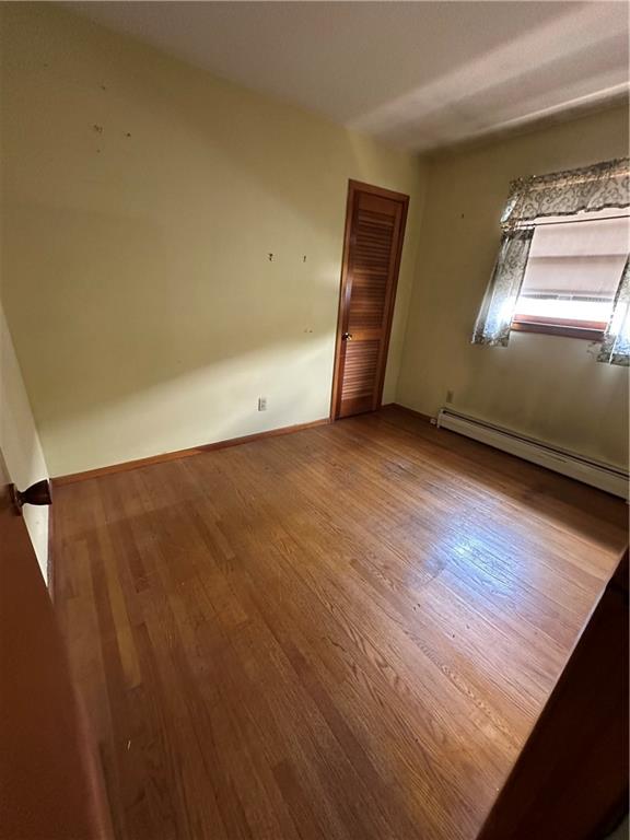 205 Penn Avenue Oakwood Staten Island NY 10306