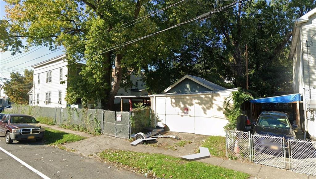 27 Osgood Avenue Staten Island NY 10304