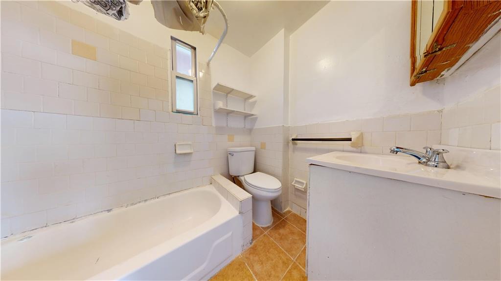 1186 East 94th Street Canarsie Brooklyn NY 11236