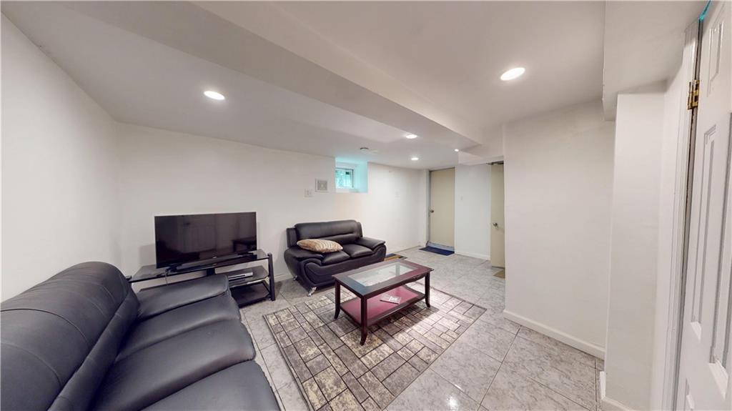 1186 East 94th Street Canarsie Brooklyn NY 11236