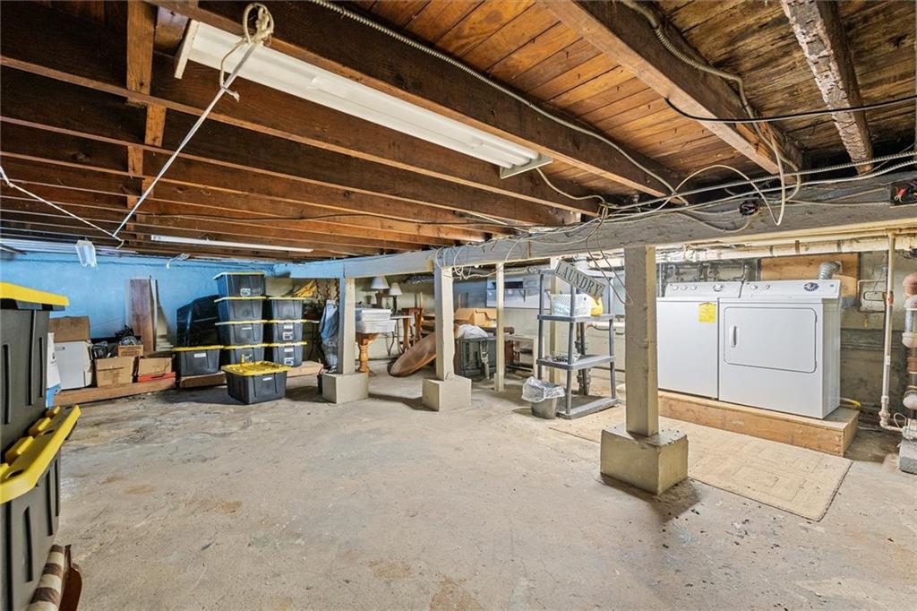 33 Bevy Court Gerritsen Beach Brooklyn NY 11229