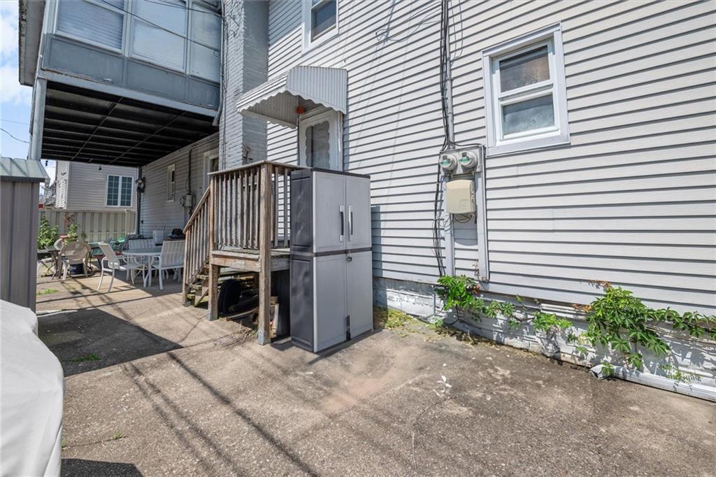 33 Bevy Court Gerritsen Beach Brooklyn NY 11229