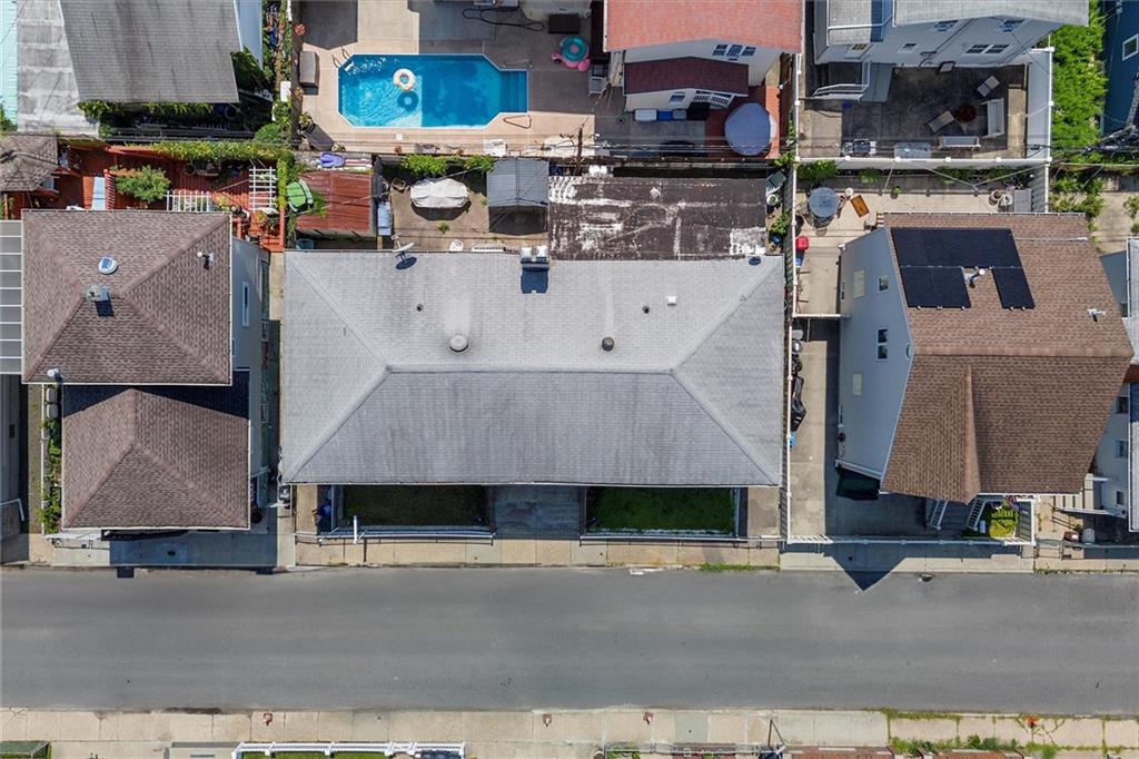 33 Bevy Court Gerritsen Beach Brooklyn NY 11229