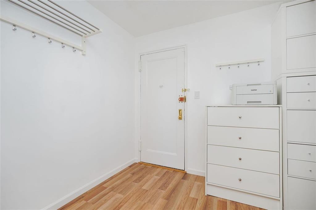 2821 Kings Highway Midwood Brooklyn NY 11229