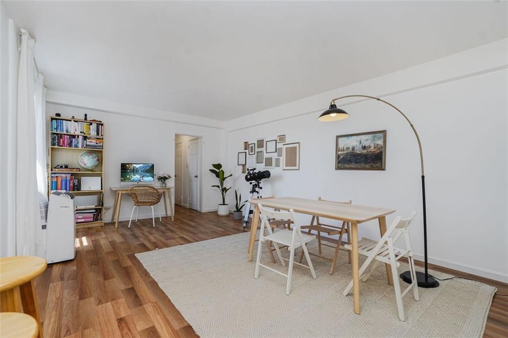 2821 Kings Highway Midwood Brooklyn NY 11229