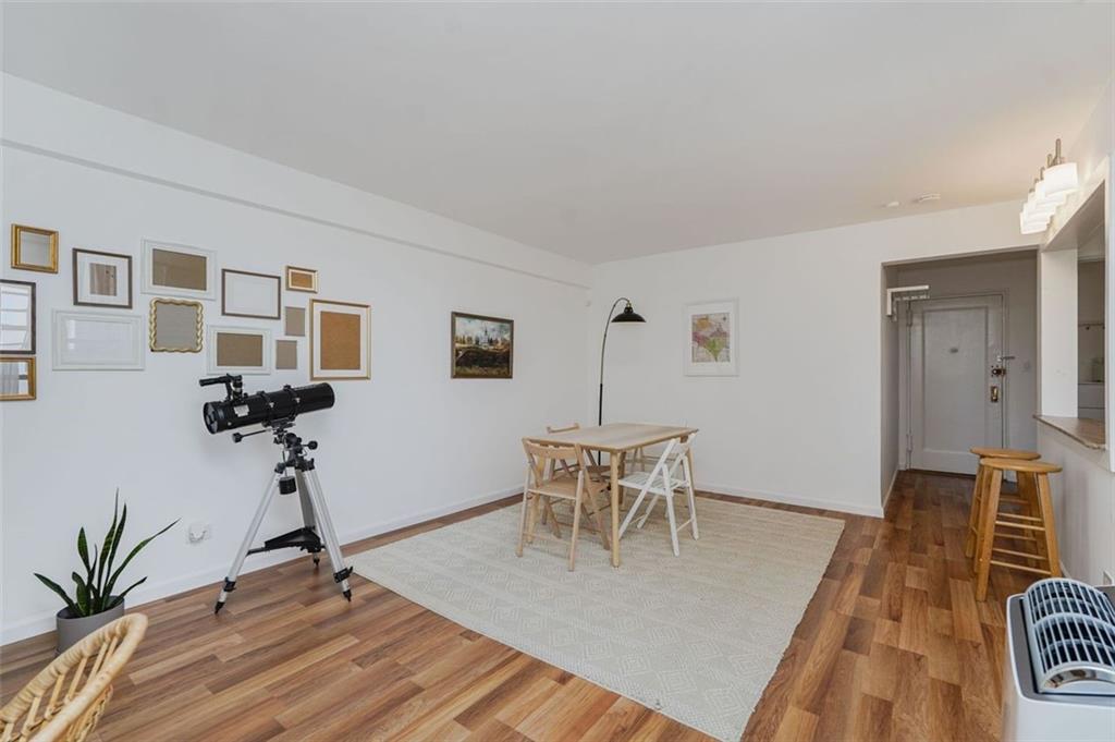 2821 Kings Highway Midwood Brooklyn NY 11229