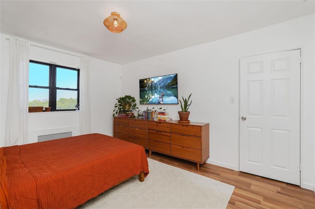 2821 Kings Highway Midwood Brooklyn NY 11229