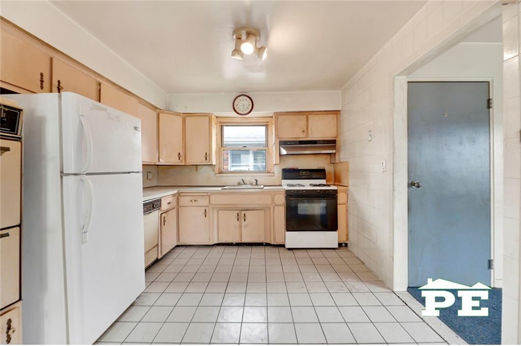1560 East 54th Street Old Mill Basin Brooklyn NY 11234