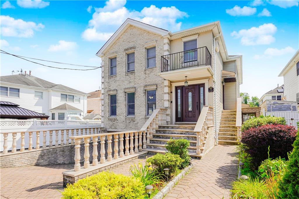 1114 Arden Avenue Annadale Staten Island NY 10312