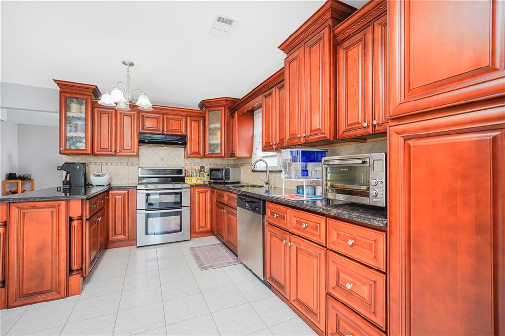 1114 Arden Avenue Annadale Staten Island NY 10312