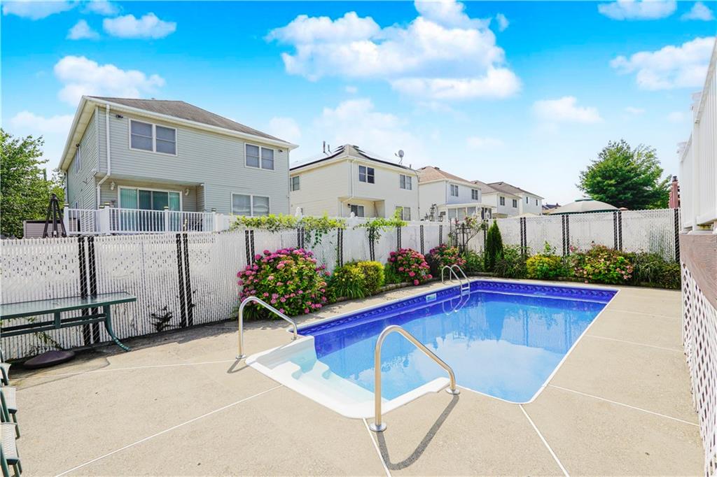 1114 Arden Avenue Annadale Staten Island NY 10312