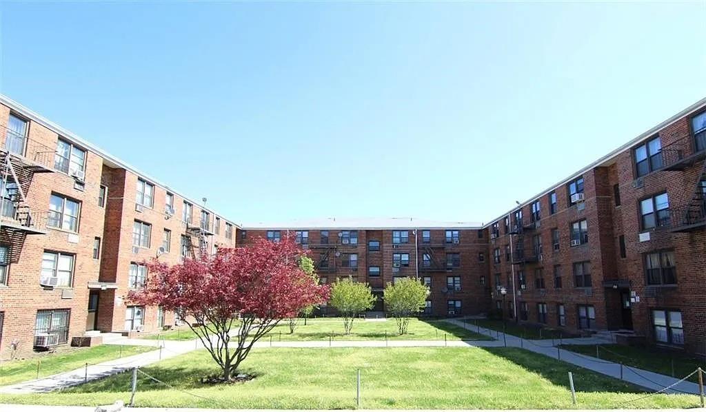 979 East 108th Street Canarsie Brooklyn NY 11236