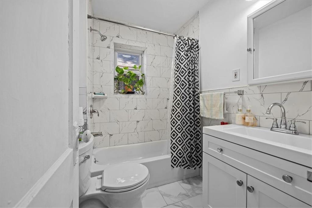 109-34 125th Street South Ozone Park Queens NY 11420