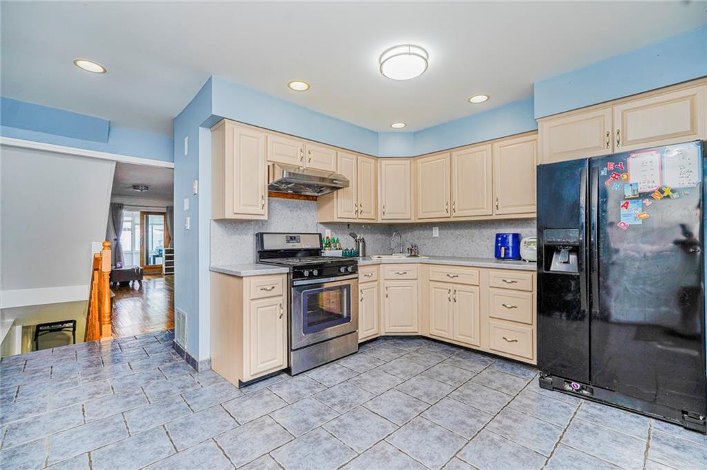 16 Cheryl Avenue Arden Heights Staten Island NY 10312