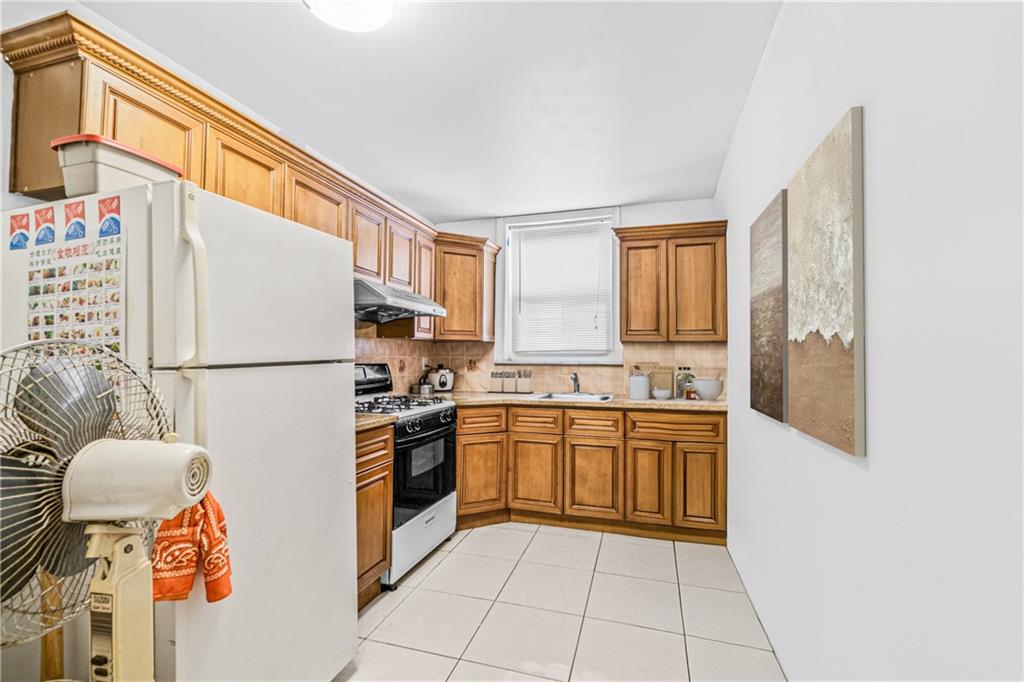 2280 85th Street Bensonhurst Brooklyn NY 11214