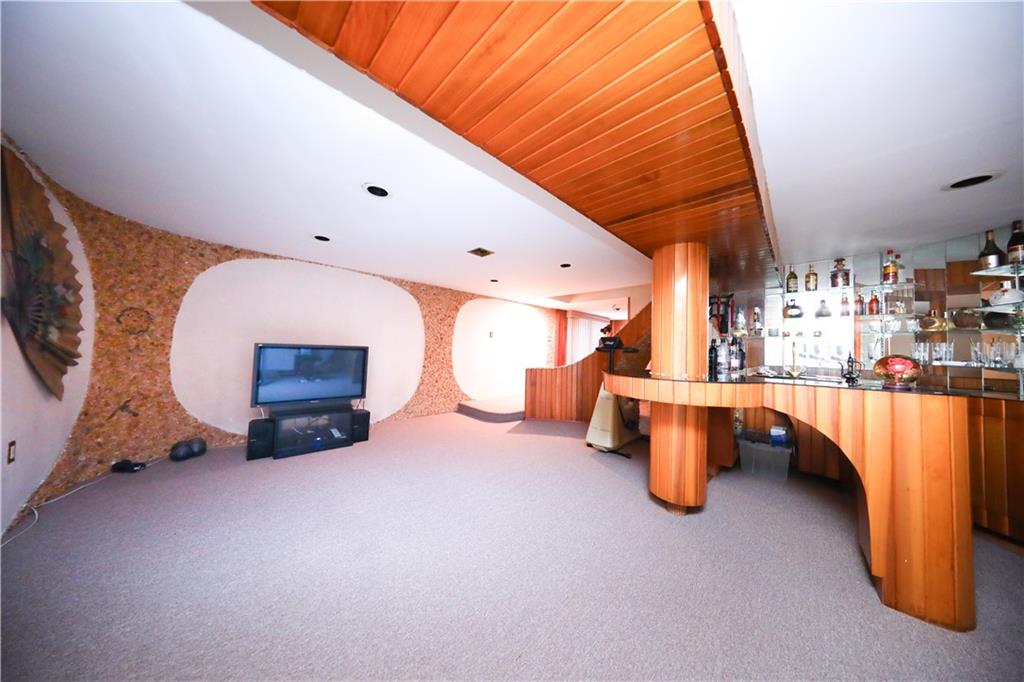 35 Hales Avenue Eltingville Staten Island NY 10312