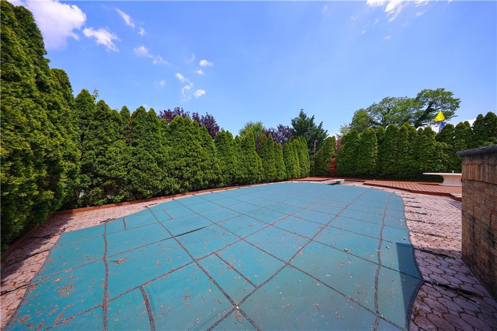 35 Hales Avenue Eltingville Staten Island NY 10312