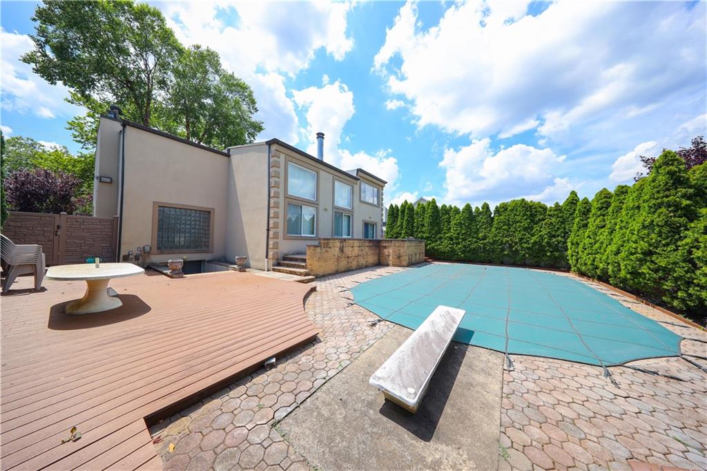 35 Hales Avenue Eltingville Staten Island NY 10312