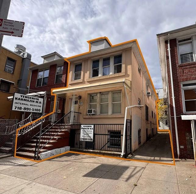 3084 Brighton 13th Street Brighton Beach Brooklyn NY 11235