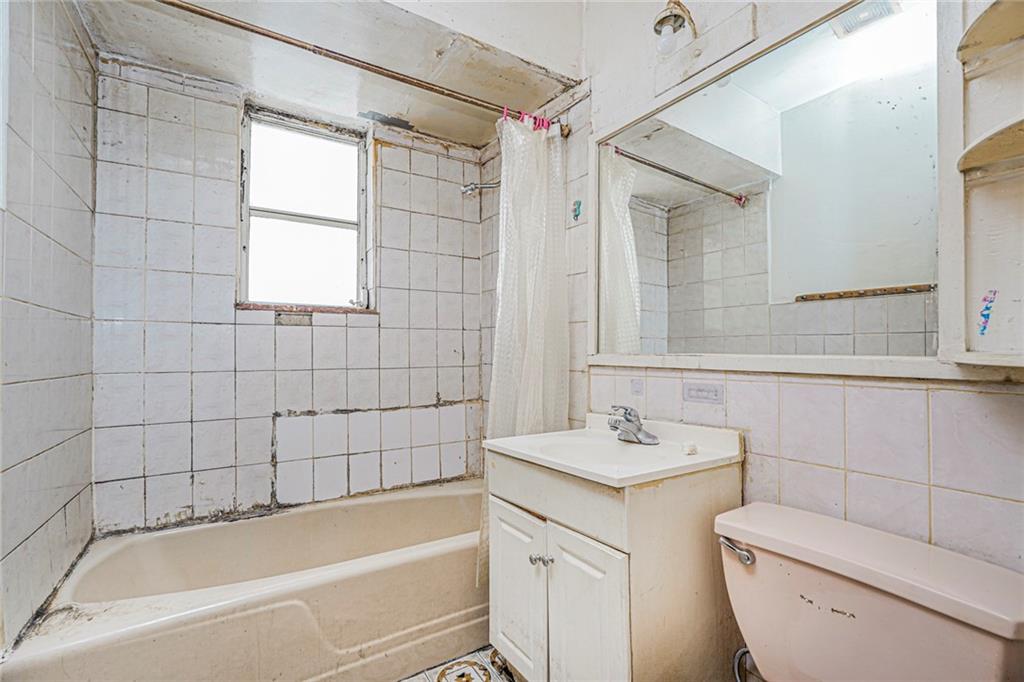 1021 67th Street Dyker Heights Brooklyn NY 11219