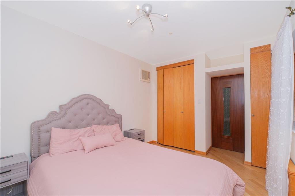 1519 Oriental Boulevard Manhattan Beach Brooklyn NY 11235