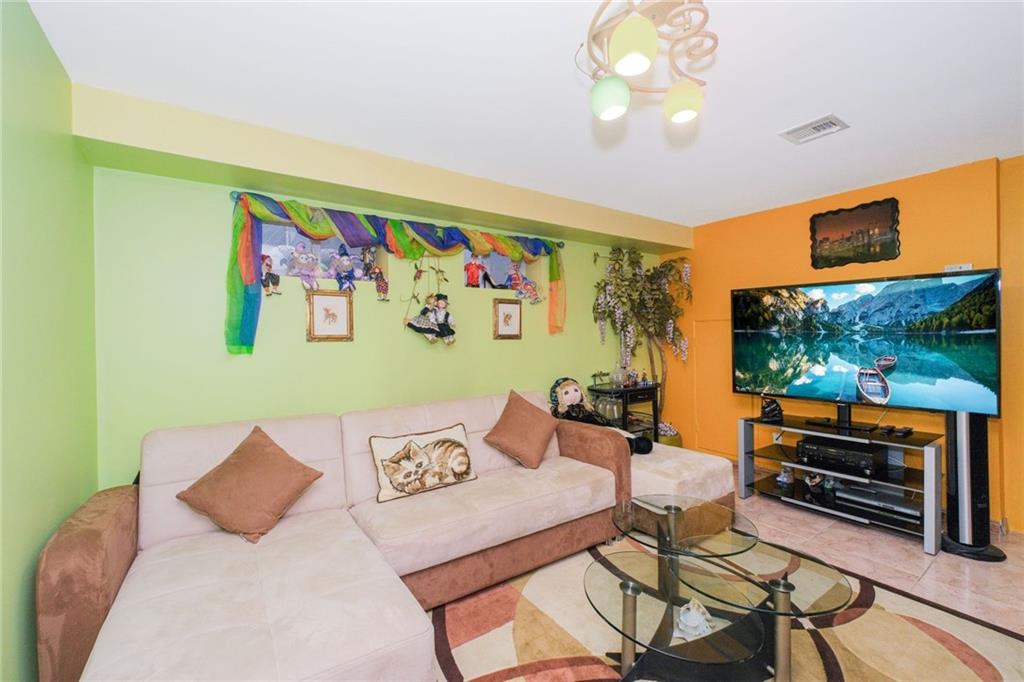 1519 Oriental Boulevard Manhattan Beach Brooklyn NY 11235