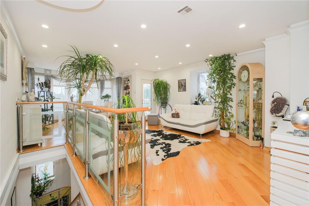 1519 Oriental Boulevard Manhattan Beach Brooklyn NY 11235