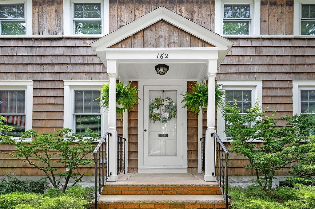 162 Bentley Street Tottenville Staten Island NY 10307