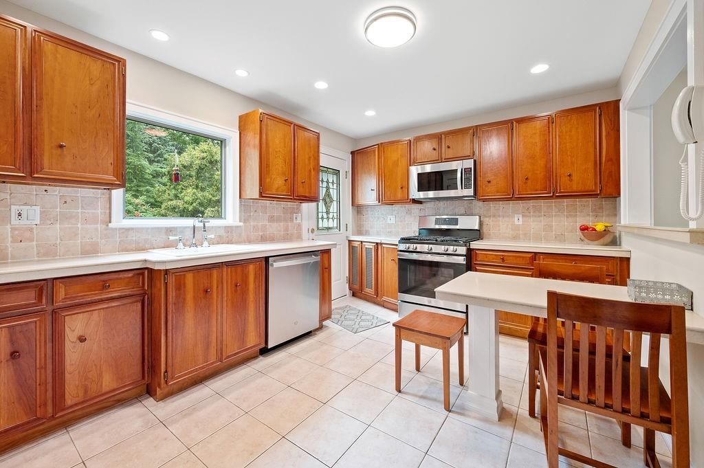 162 Bentley Street Tottenville Staten Island NY 10307