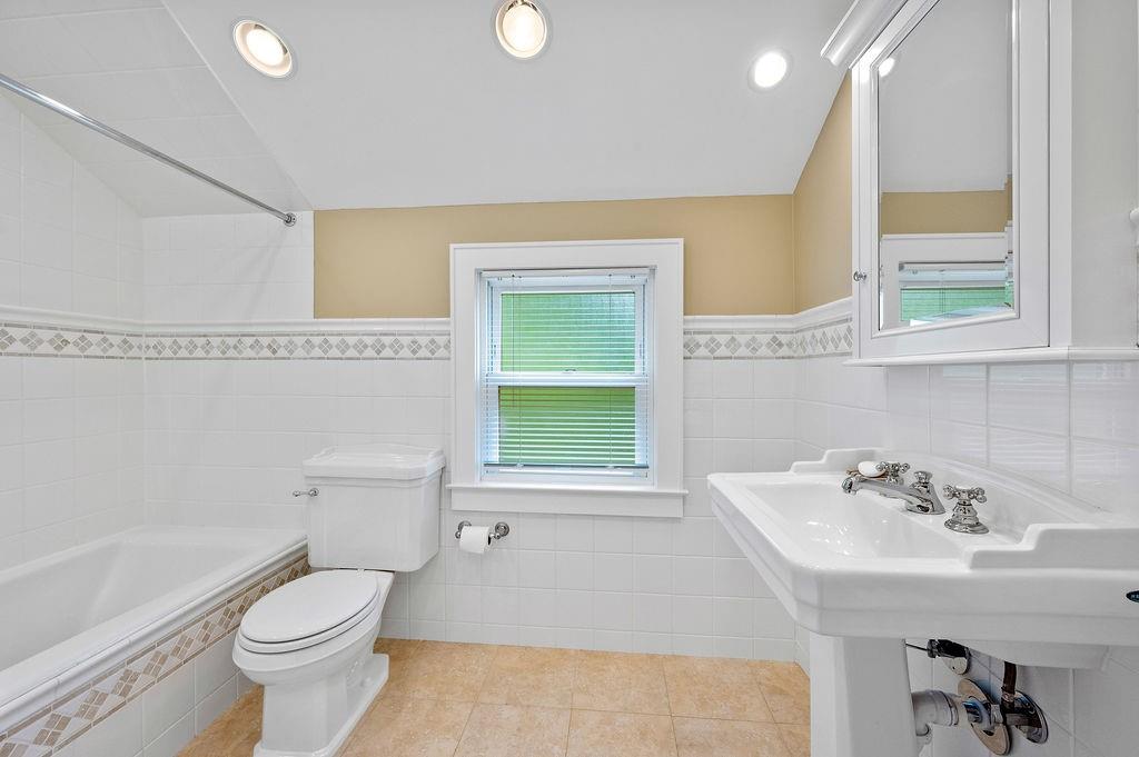 162 Bentley Street Tottenville Staten Island NY 10307