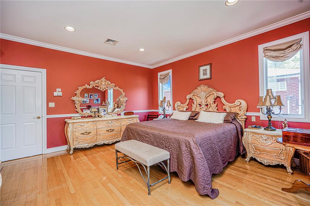 7208 Avenue V Bergen Beach Brooklyn NY 11234