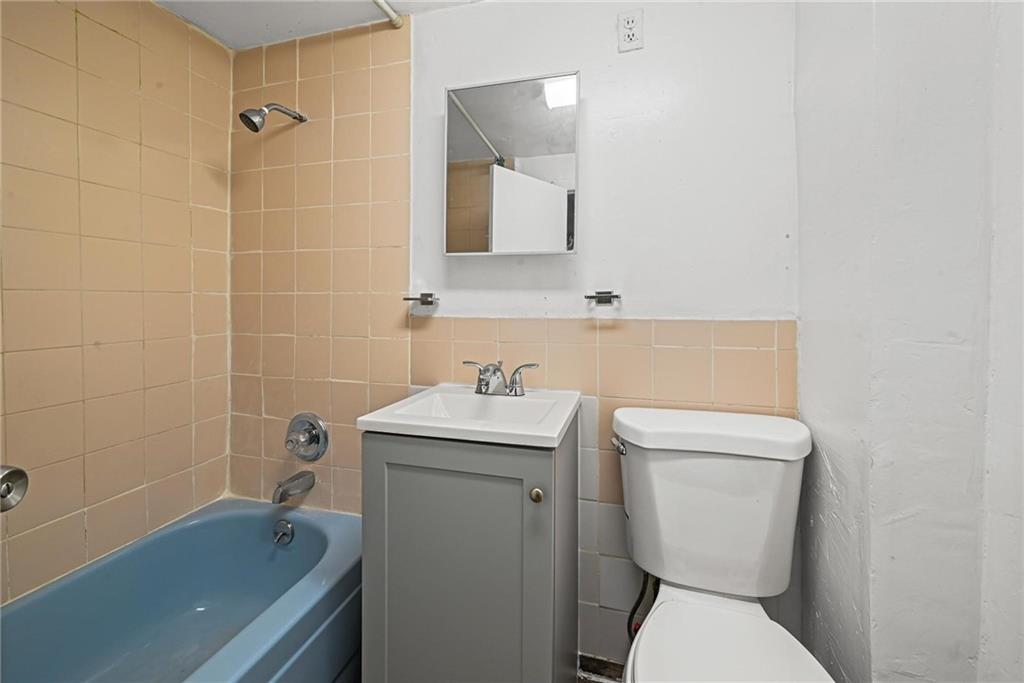 3121 Avenue J Midwood Brooklyn NY 11210