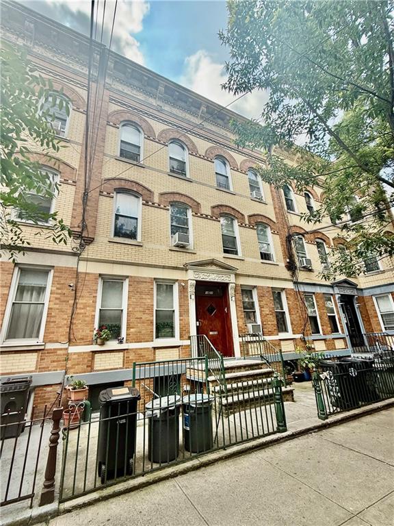 1822 Putnam Avenue Ridgewood Ridgewood NY 11385