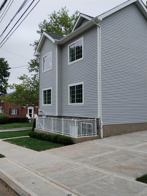 6 Ludwig Street Staten Island NY 10310