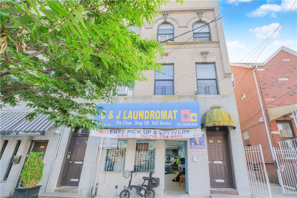 1558 Bath Avenue Dyker Heights Brooklyn NY 11228