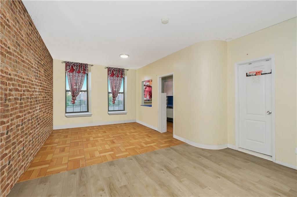 1558 Bath Avenue Dyker Heights Brooklyn NY 11228