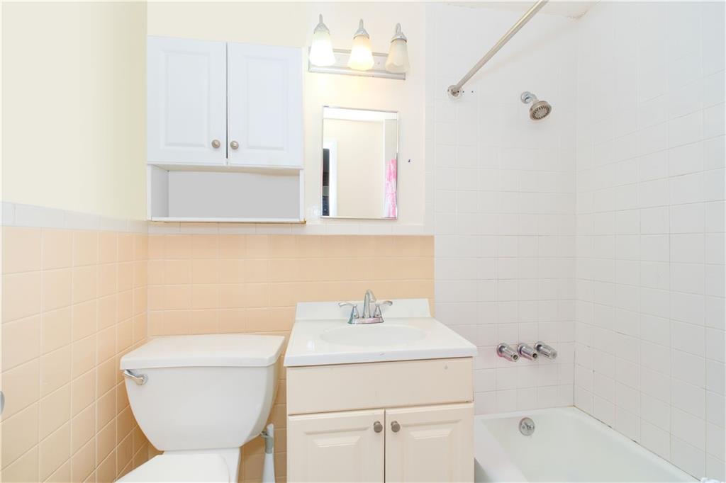 1558 Bath Avenue Dyker Heights Brooklyn NY 11228