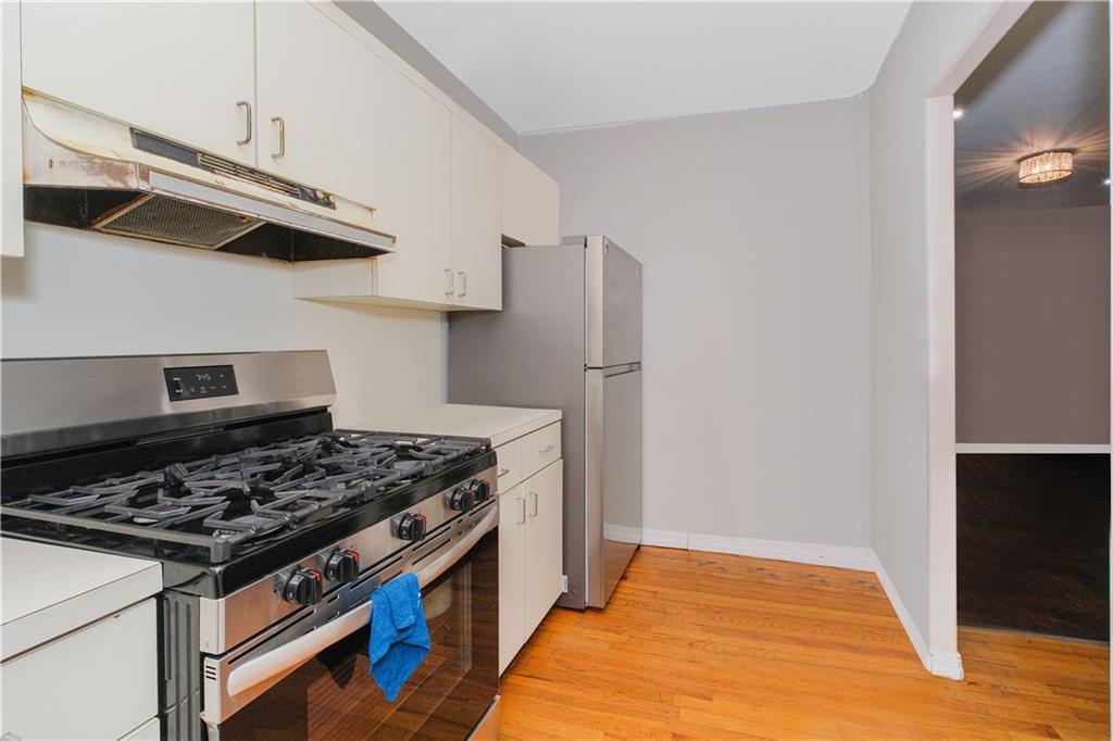 1560 Bath Avenue Dyker Heights Brooklyn NY 11228