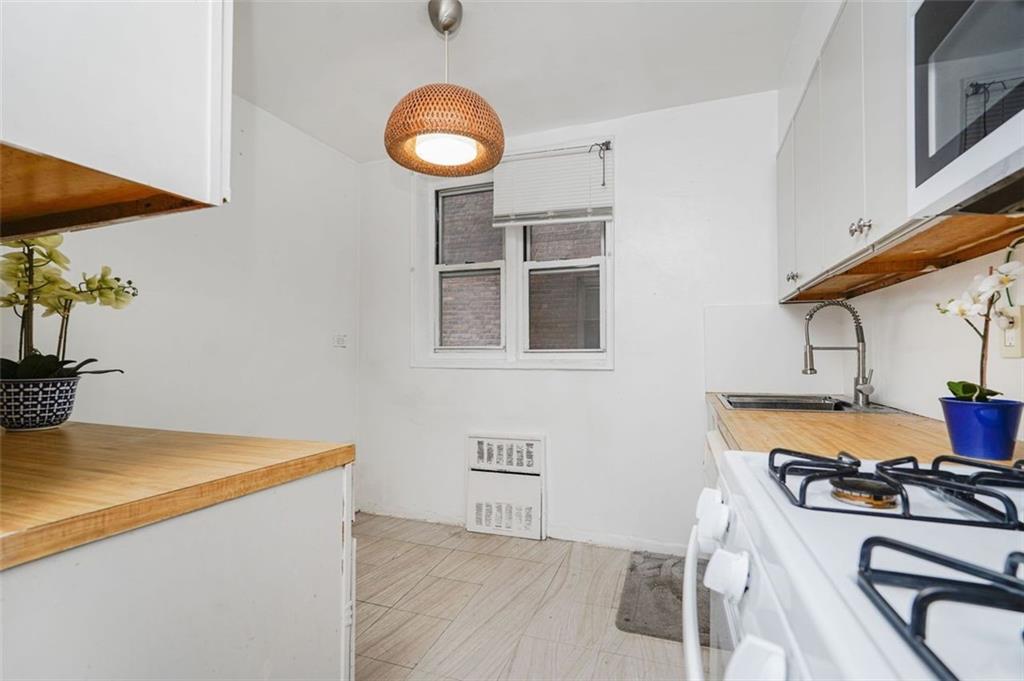 2785 Ocean Parkway Gravesend Brooklyn NY 11235