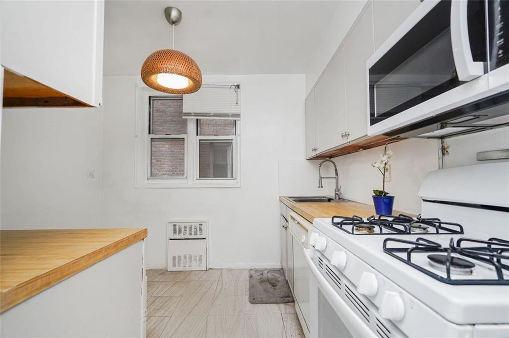 2785 Ocean Parkway Gravesend Brooklyn NY 11235