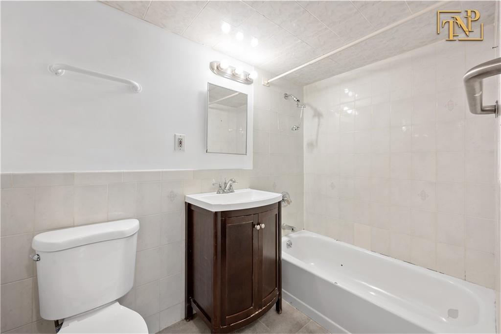 4812 Bedford Avenue Sheepshead Bay Brooklyn NY 11235