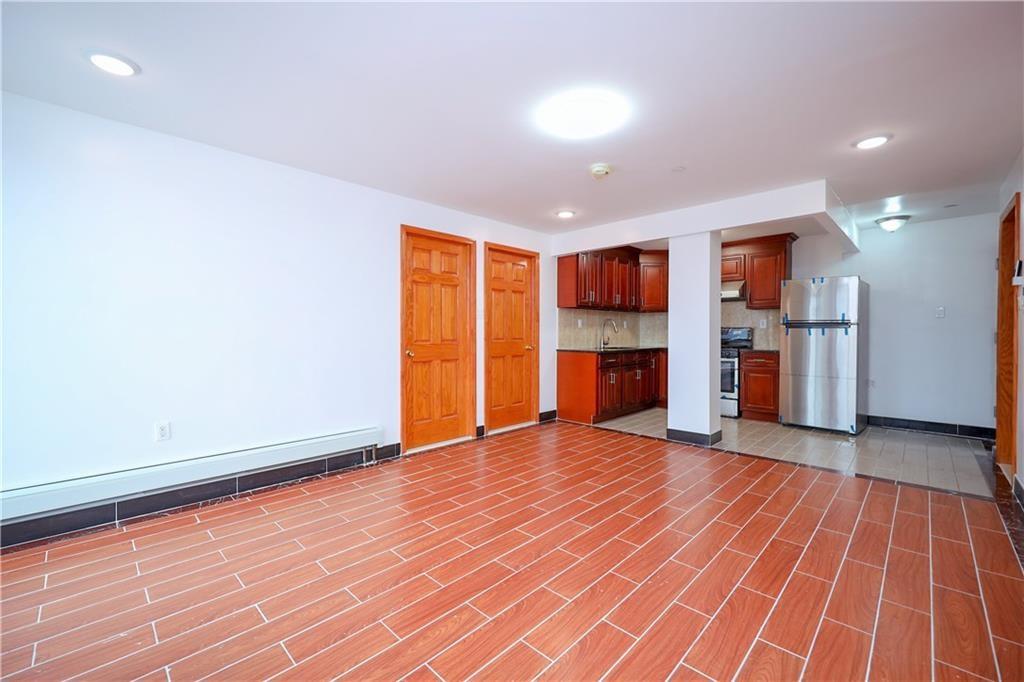 1270 64th Street Dyker Heights Brooklyn NY 11219