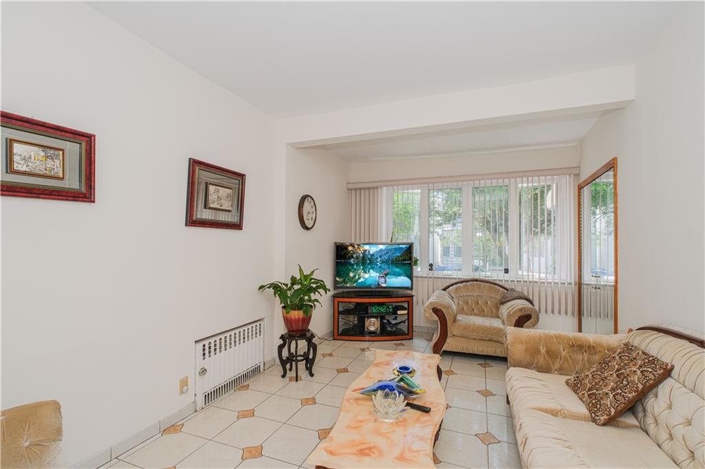 1749 70th Street Bensonhurst Brooklyn NY 11204