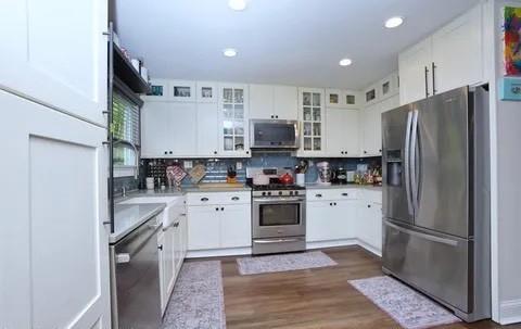 187 Dover Green Arden Heights Staten Island NY 10312