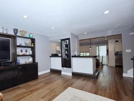 187 Dover Green Arden Heights Staten Island NY 10312