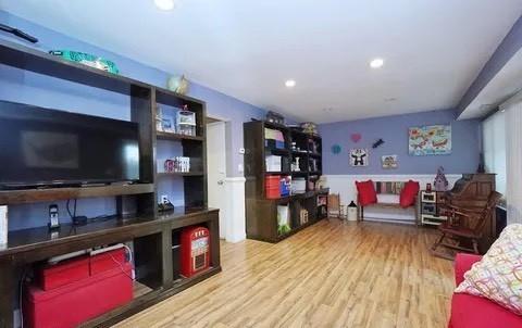 187 Dover Green Arden Heights Staten Island NY 10312