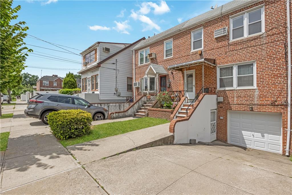 16511 Jewel Avenue Fresh Meadows Flushing NY 11365